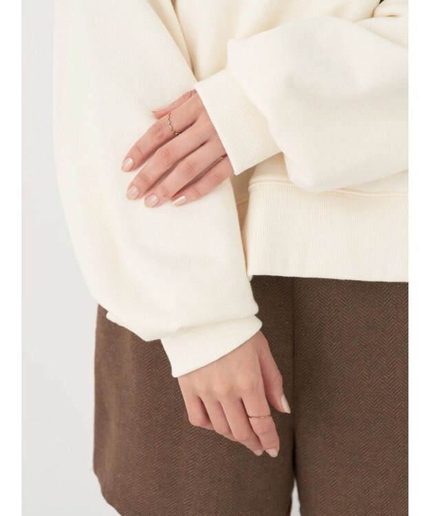 earth music&ecology アソートロゴスウェット Ivory