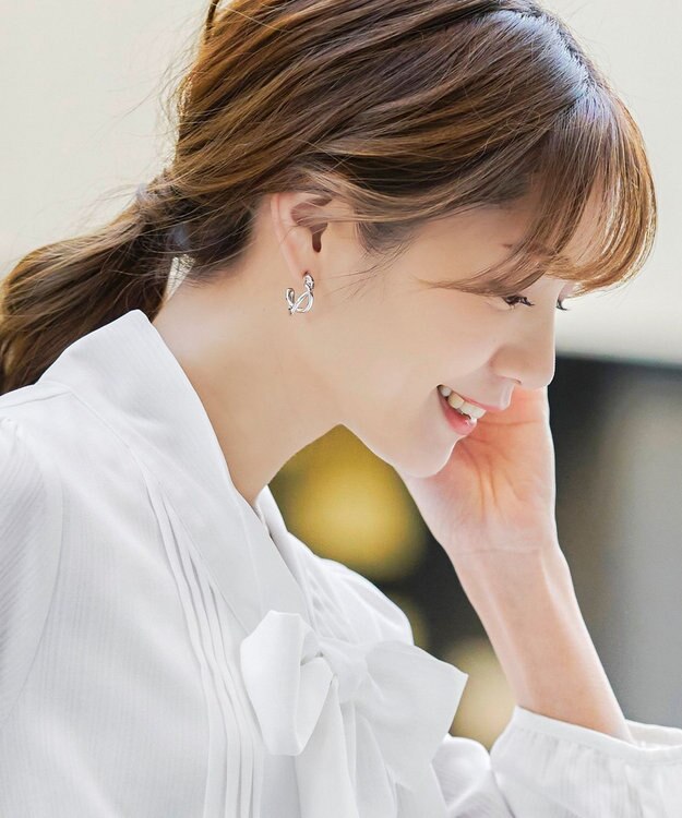 Tiaclasse ツイストピアス シルバー