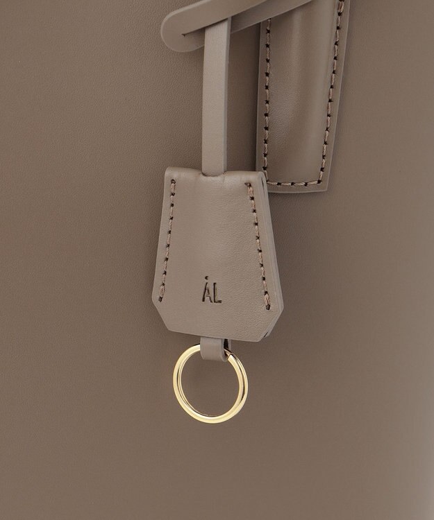 BEIGE， MARY AL TERNA / BOW トートバッグ Tope