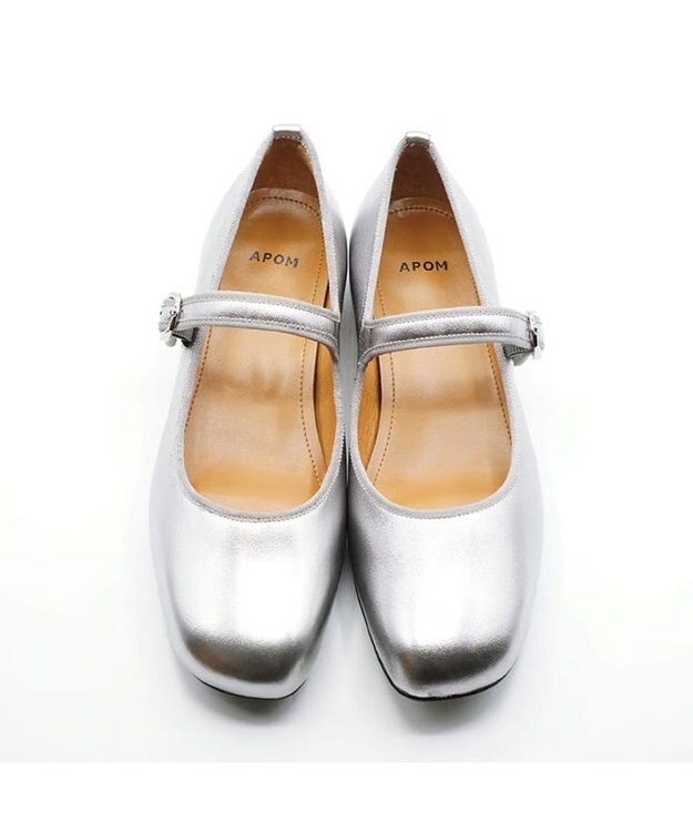 APOM 本革オブリークトゥメリージェーン 20 シルバー