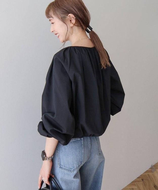 AMERICAN HOLIC イージーケアオフショルダーギャザーブラウス Black