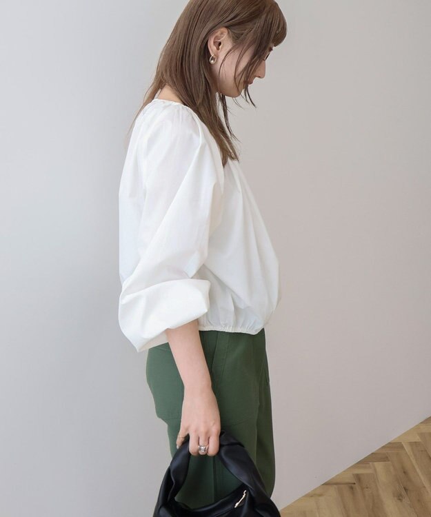 AMERICAN HOLIC イージーケアオフショルダーギャザーブラウス Off White