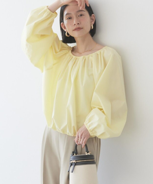 AMERICAN HOLIC イージーケアオフショルダーギャザーブラウス Yellow