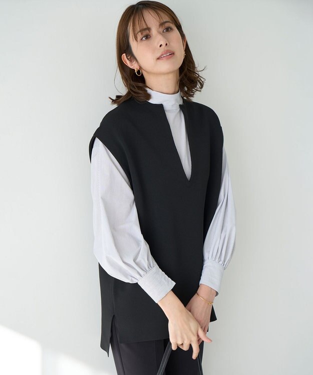 UNFILO L ハイネックブラウス オフ×ブラックストライプ