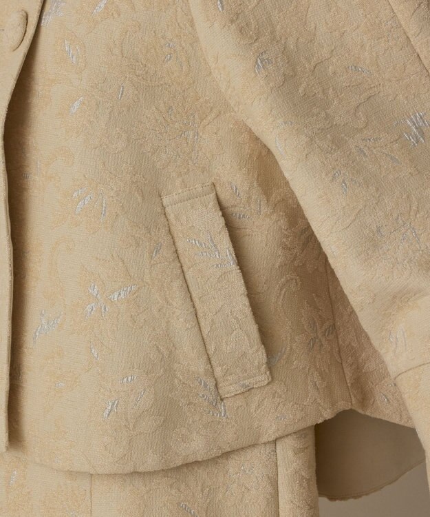 GRACE CONTINENTAL サラサジャガードケープジャケット ベージュ