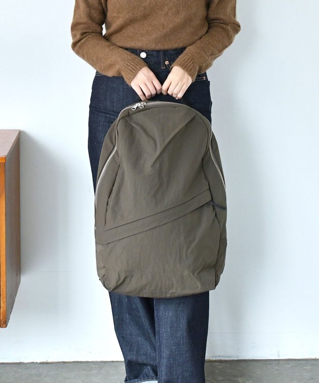 NIZYU KANO LIGHT NYLONリュック Lサイズ モカブラウン