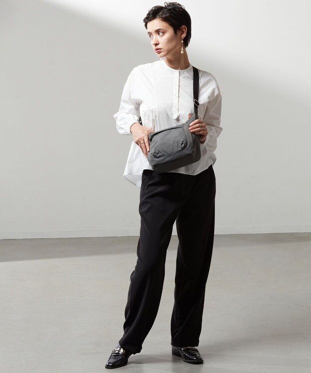 Y'SACCS カーゴポケット　ショルダーバッグ ダークグレー