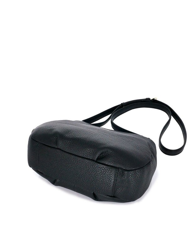 IBIZA ボンダード　牛革　ショルダーバッグ 黒