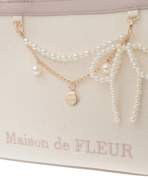 Maison de FLEUR チャーム付きスクエア2Wayバッグ Pink
