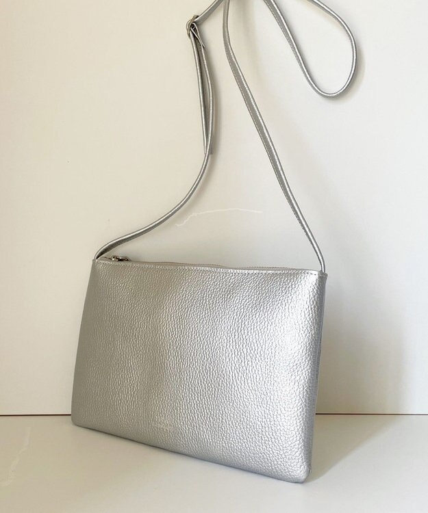 Hekhèr Le Style de Vie 新素材・新色追加【日本製】シュリンクレザー スクエアショルダーバッグ シルバー シルバー
