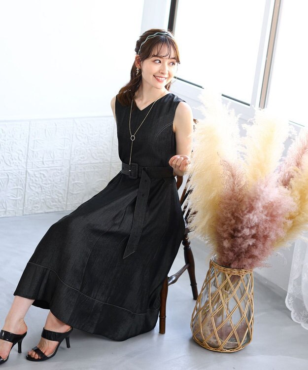 Tiaclasse 【日本製】キラキラ輝く石付きの大人カジュアルなフープ＆バーネックレス ゴールド