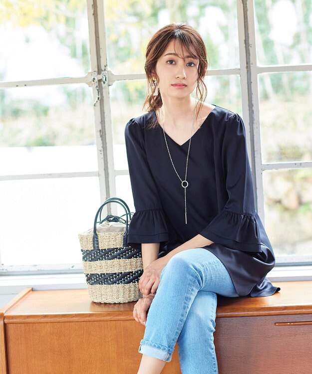 Tiaclasse 【日本製】キラキラ輝く石付きの大人カジュアルなフープ＆バーネックレス シルバー