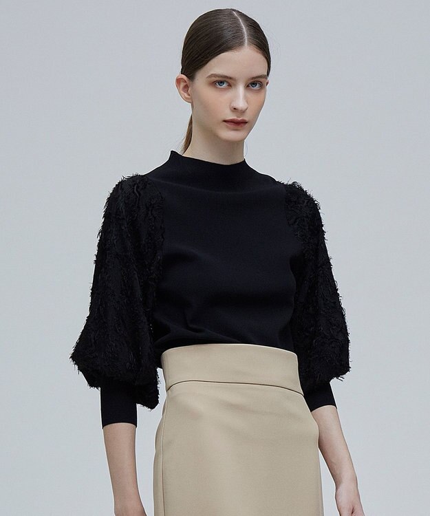 BEIGE， CLARISSE / ドッキングプルオーバーニット Black