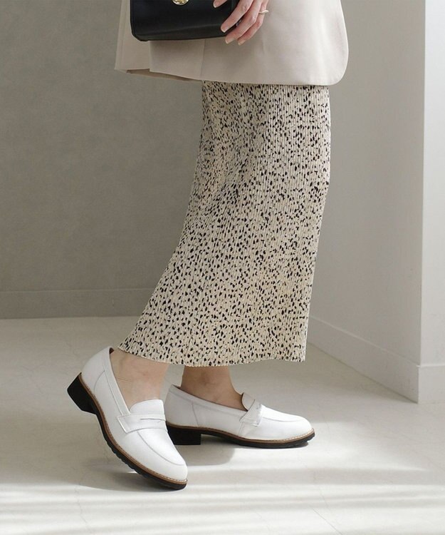 Pointer 本革軽量 定番ローファー ホワイト