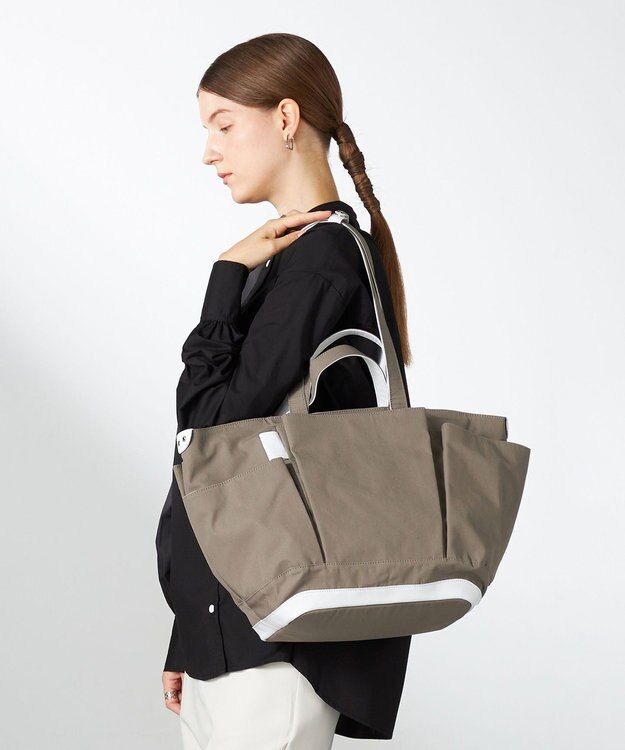 Y'SACCS 【Y'SACCS Gene Line】ロット トートバッグ Medium グレージュ