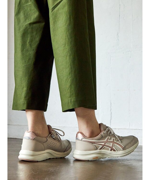 ASICS WALKING ゲルファンウォーカー W053 3E相当 ベージュ系