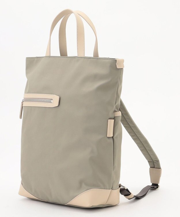 Y'SACCS アシメファスナーポケットリュック ライトグリーン