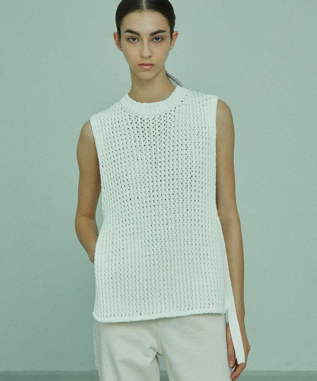 BEIGE， MALLOW / ニットベスト Ecru