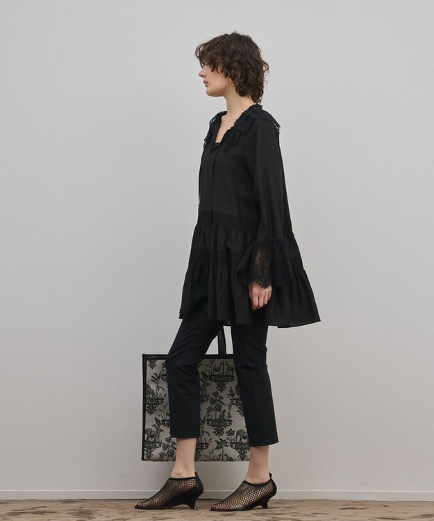 GRACE CONTINENTAL レースカラーチュニックブラウス ブラック