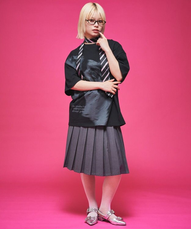 WEGO 【ユニセックス着用ITEM】ラインストーングラフィックT（SS） ブラック