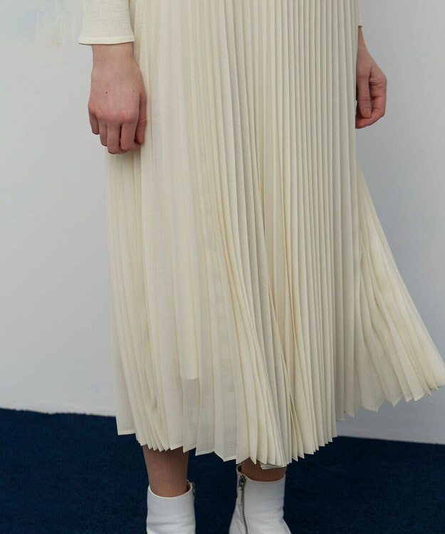 BEIGE， MOYE / プリーツスカート Ecru