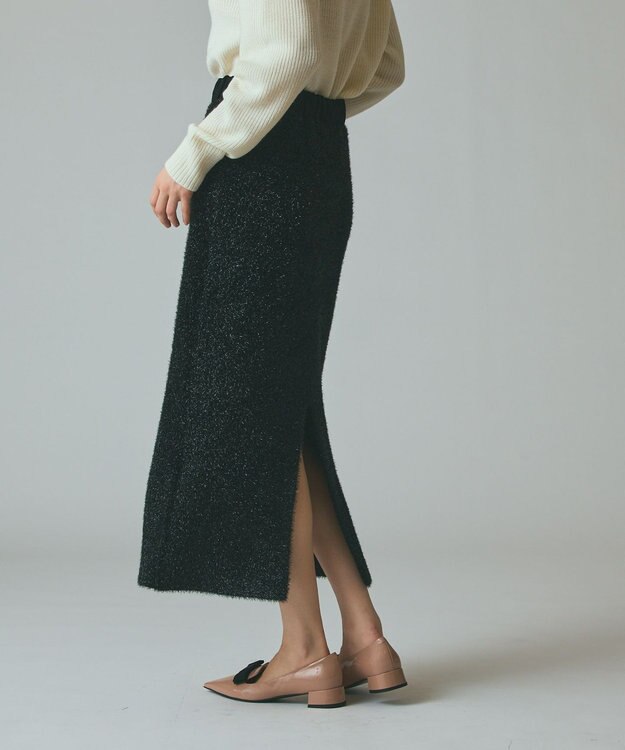 GRACE CONTINENTAL フェザーヤーンシャイニースカート ブラック