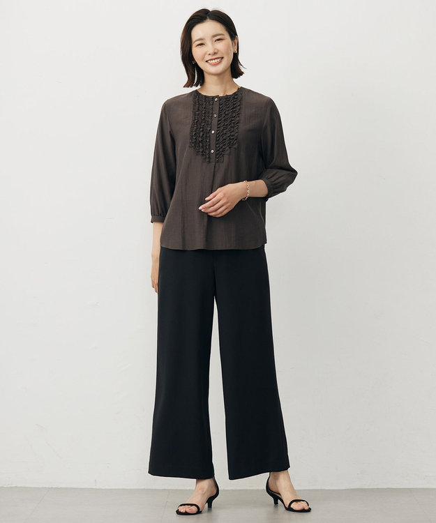 J.PRESS LADIES 【洗える・速乾・接触冷感】リライムライトローン フリル ブラウス ブラウン系