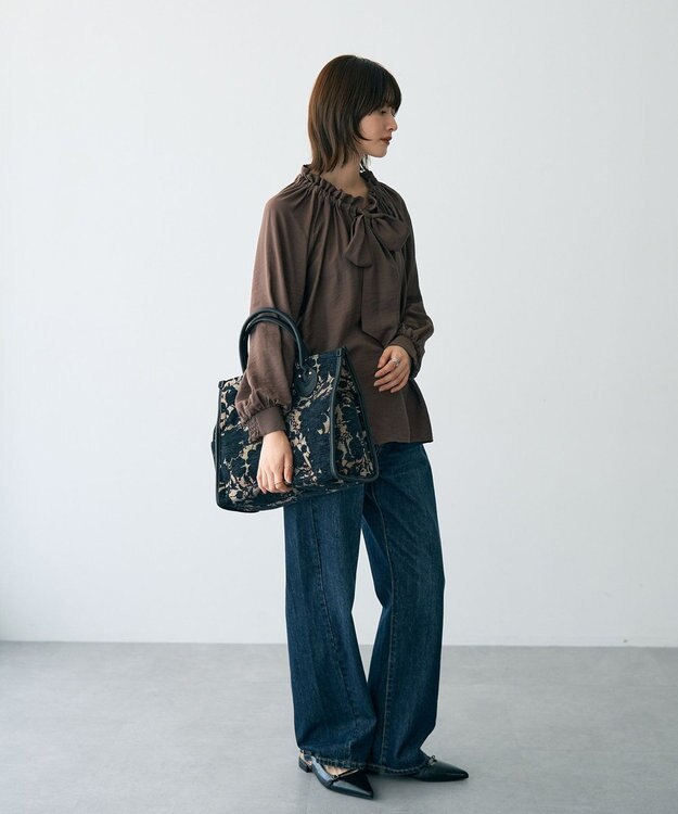 YECCA VECCA フリルギャザーボウタイブラウス Brown