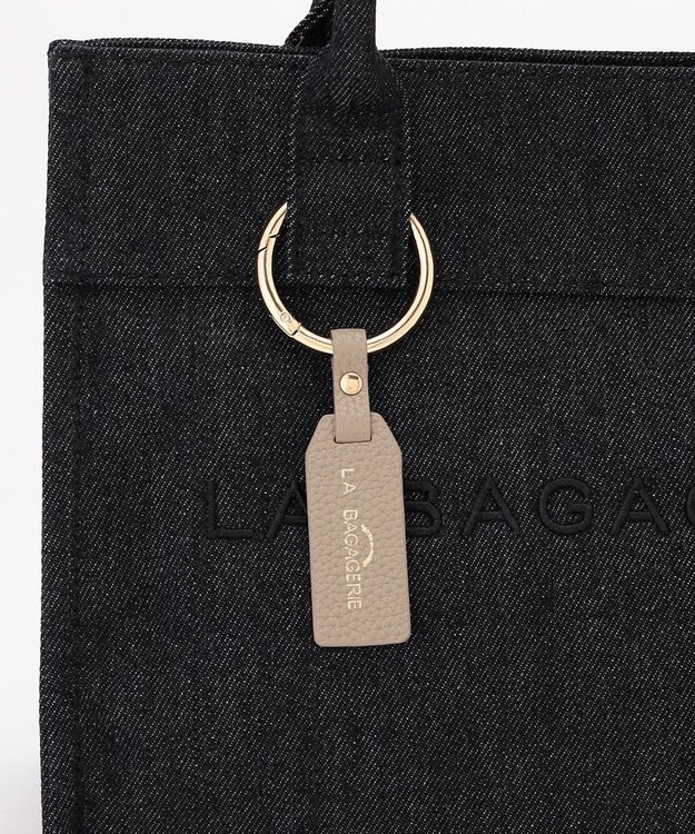 LA BAGAGERIE チャーム付きデニムバッグ Sサイズ ブラック