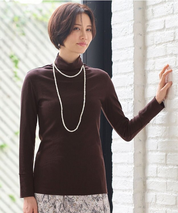 自由区 【洗える】ベアフライスボトルネック カットソー ダークブラウン系