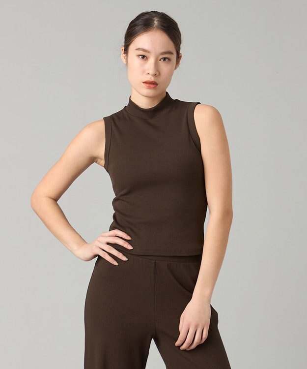 Chacott ソフトリブノースリーブTシャツ ブラウン
