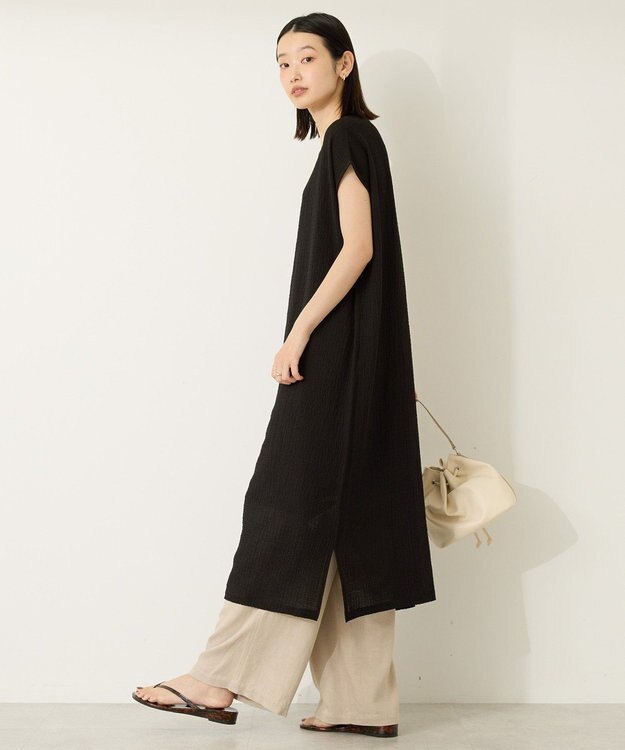 AMERICAN HOLIC ポコポコノースリーブワンピース【インナー付き】 Black