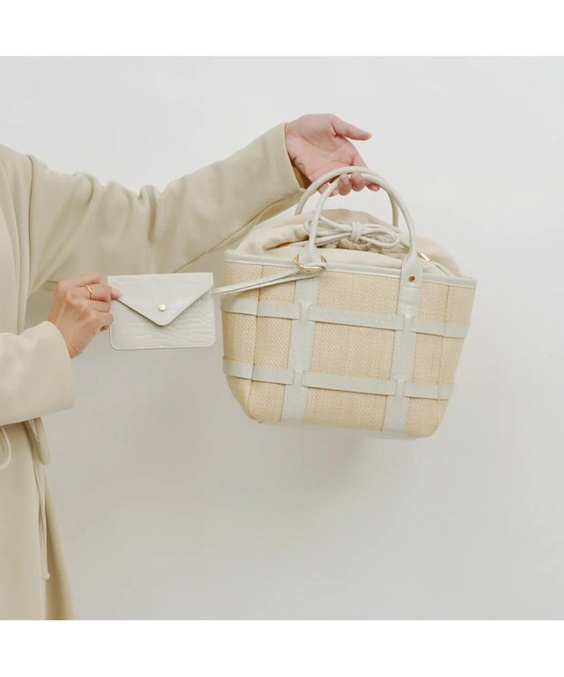 UNBILLION cachecache ポリプロピレンシートラティスバッグ アイボリー