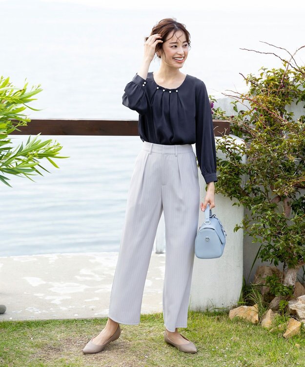 Tiaclasse L 【洗える】大人上品なタックパールブラウス ネイビー