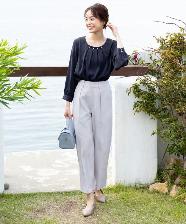 Tiaclasse L 【洗える】大人上品なタックパールブラウス ネイビー