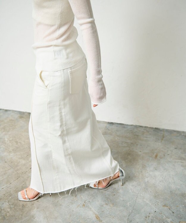 GRACE CONTINENTAL デニムタイトロングスカート ホワイト