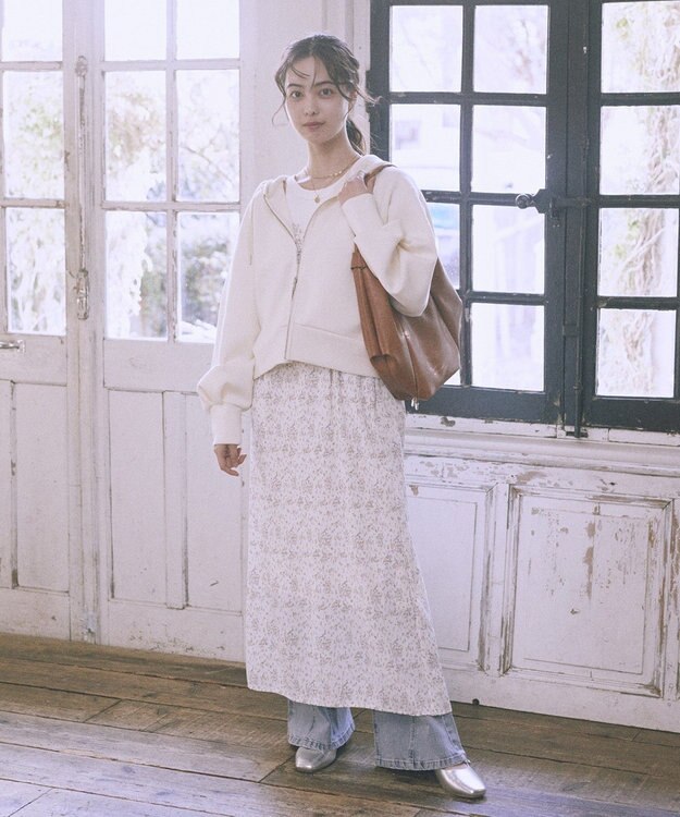 earth music&ecology フラワーバッククロスキャミワンピース Ivory