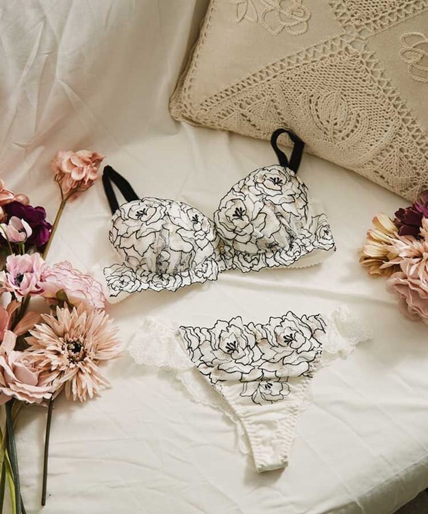 San-ai Resort（三愛水着楽園） 【エレガントコレクション2401】単品ブラHIカップ ホワイト