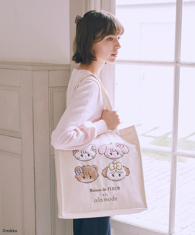 Maison de FLEUR Lil ala mode スクエアトートバッグ Ivory