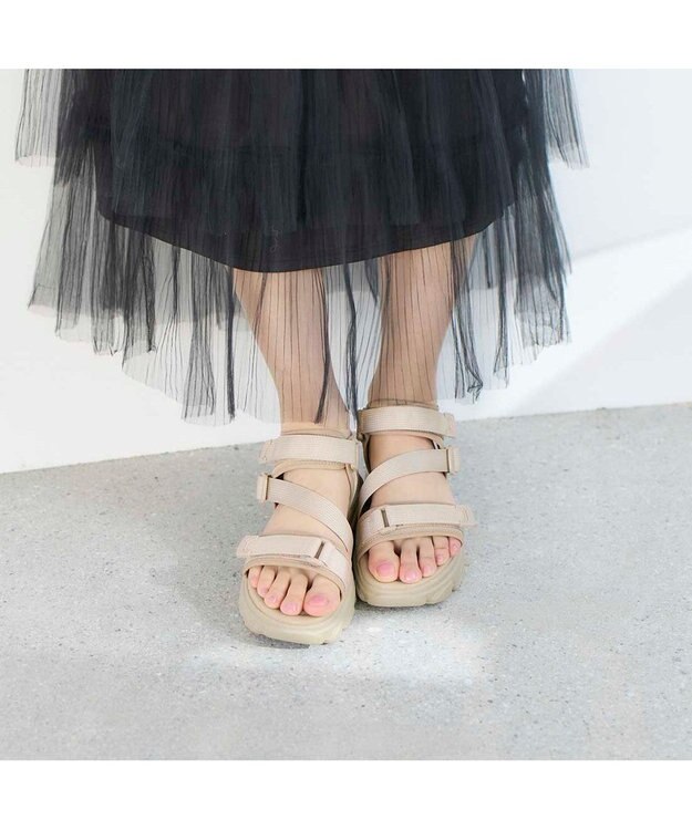 MODE ET JACOMO <noyau>トリプルベルクロ厚底スポーツサンダル ベージュ