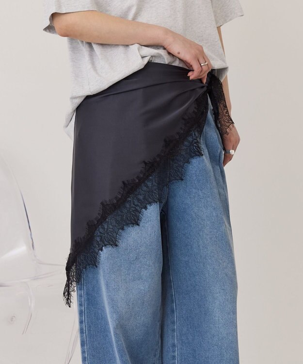 AMERICAN HOLIC サテンレース三角スカーフ Black
