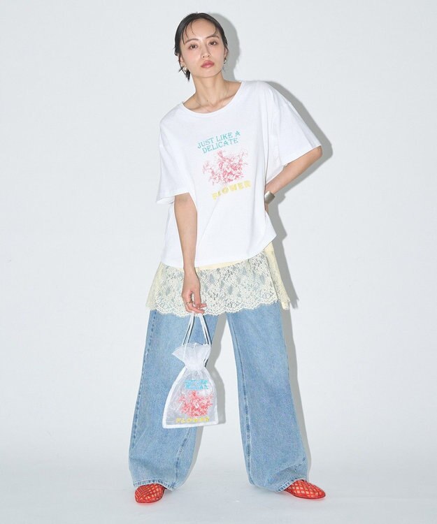 earth music&ecology 刺繍Tシャツ B