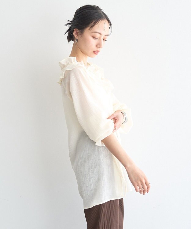 earth music&ecology フリルブラウス Ivory