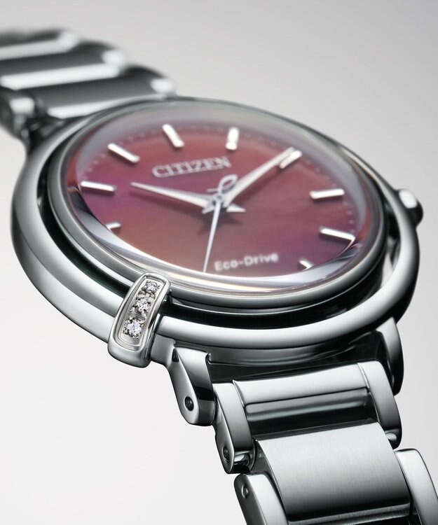 CITIZEN 【3ポイントのダイヤが輝く2WAYモデル】電池交換不要の替えバンド付き腕時計 CITIZEN L 光発電エコ・ドライブ レッド