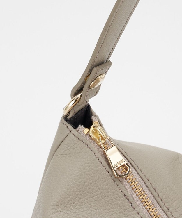 russet エンボスモノグラム2WAYショルダーバッグ(CE-1692) GrayBeige