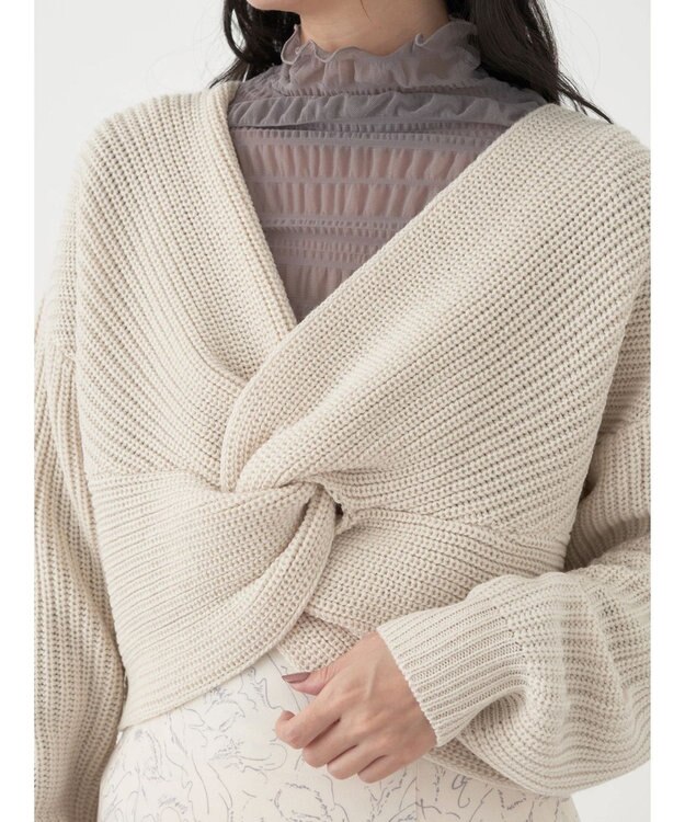 earth music&ecology ツイストデザインニット Ivory