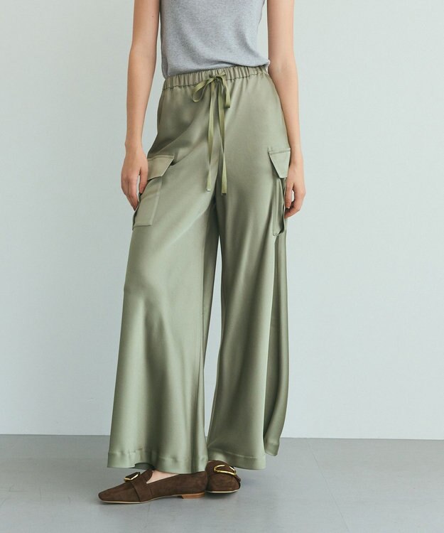 GRACE CONTINENTAL ダブルサテンイージーパンツ カーキ