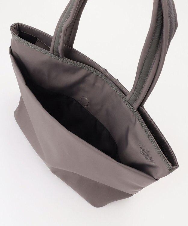 TOCCA 【WEB＆一部店舗限定】【A4サイズ対応・サスティナブル素材】T-INCONTRO TOTE L トートバッグ L グレージュ系