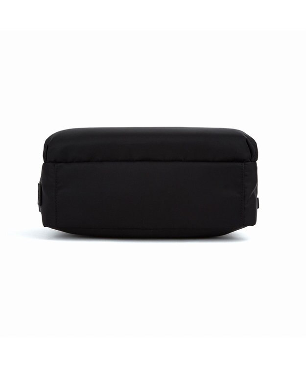 ACE BAGS & LUGGAGE ace. メトレクス ショルダーバッグ  290g 軽量 横型 19115 エース ブラック