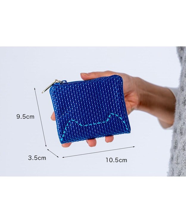 tsumori chisato CARRY エンボスメッシュ 2つ折り財布 スリムタイプ 猫ステッチ ネイビー